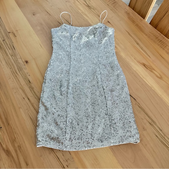 Lulu's Sequined Mini Dress S - Picture 1 of 6